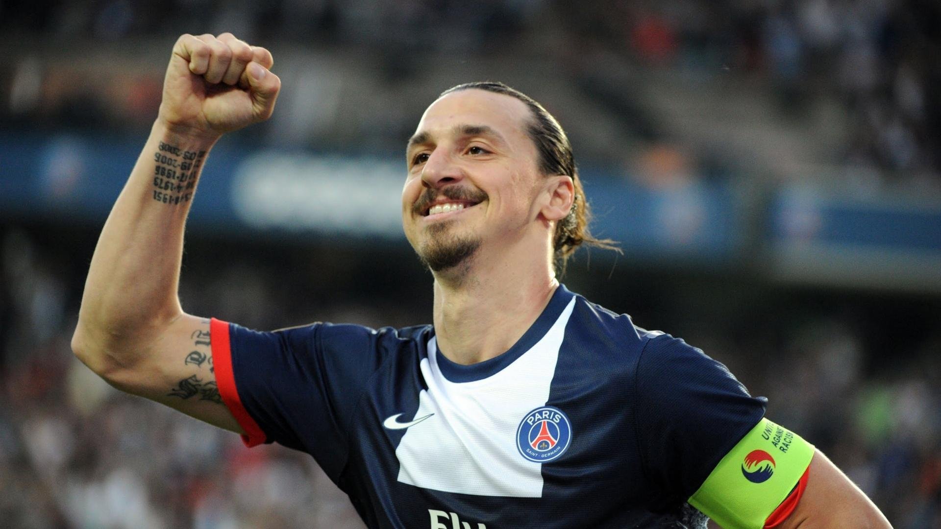 【比赛现场揭秘】裁判怎样判罚犯规？规则细节视频拆解，裁判怎么判罚